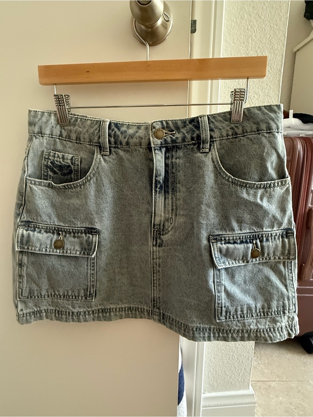 Rip Curl Women's Washed Light Wash Denim Cargo Mini Skirt